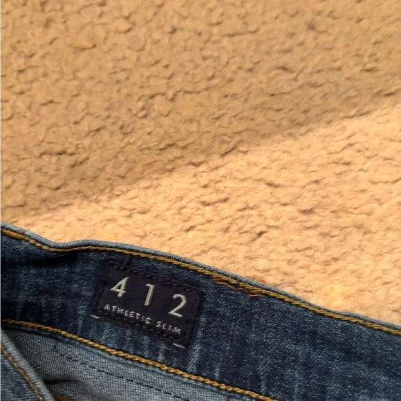 Men's Lucky Brand 412, 38x32 athletic slim fit jeans - Picture 4 of 4